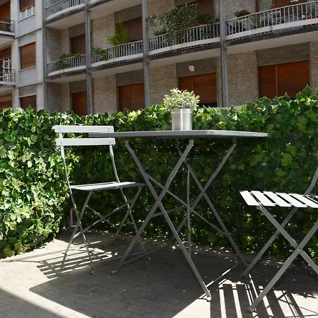 Apartment Myhomeincomo - Art Design Como