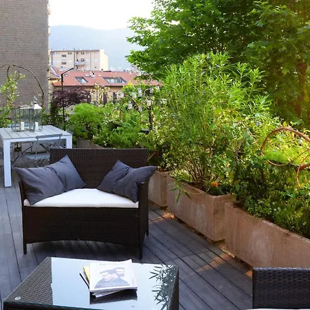 Myhomeincomo - Art Design Como